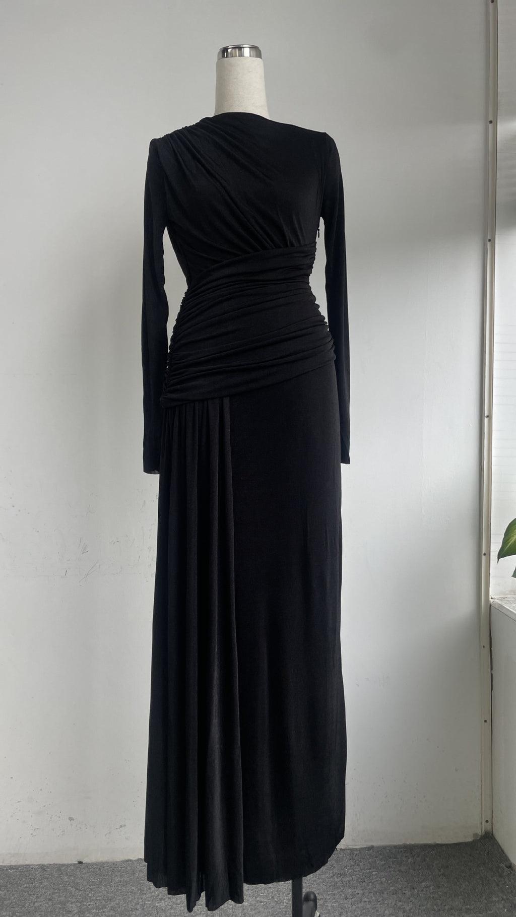 Elegant Knit Long Sleeve Ribbon Dress with Asymmetrical Neckline, Elastic Pleated Floor-Length Skirt