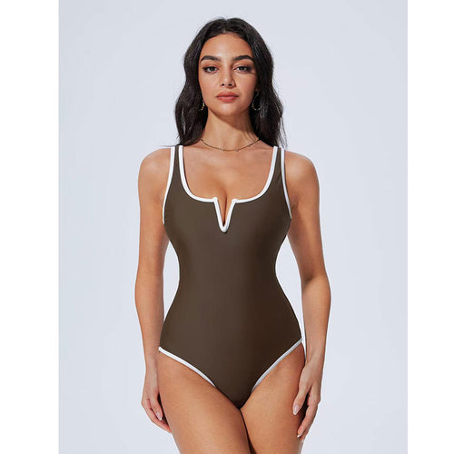 Backless one-piece swimsuit