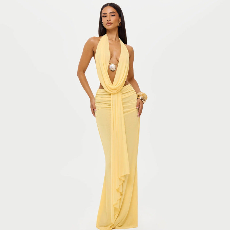 Windy collar pleated hanging neck backless top sexy hip hugging skirt set