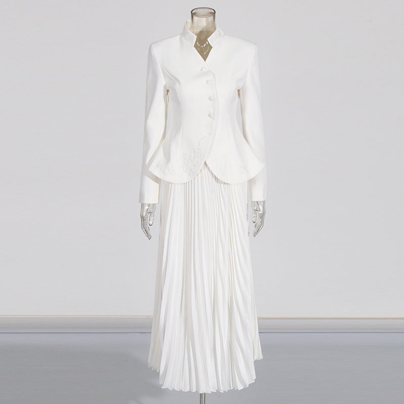 Two piece set of three-dimensional embroidery design jacket with high waist and pleated skirt