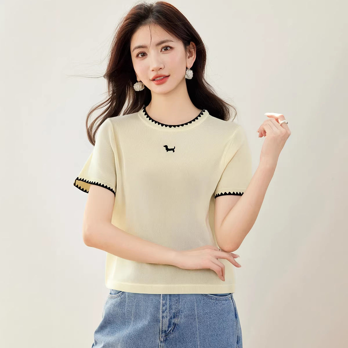 Ruffled Collar Color-Blocked Short Sleeve T-Shirt for WomenRegular Shoulder Waist-Cinching, Ideal for Petite Figures
