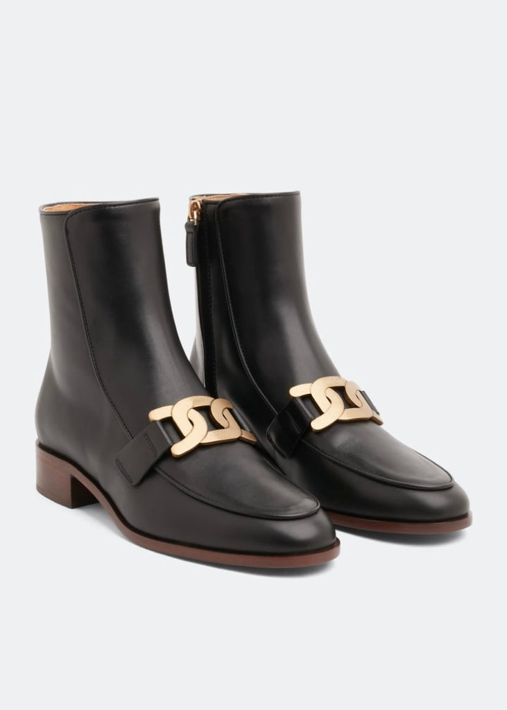 Chelsea Leather Boots