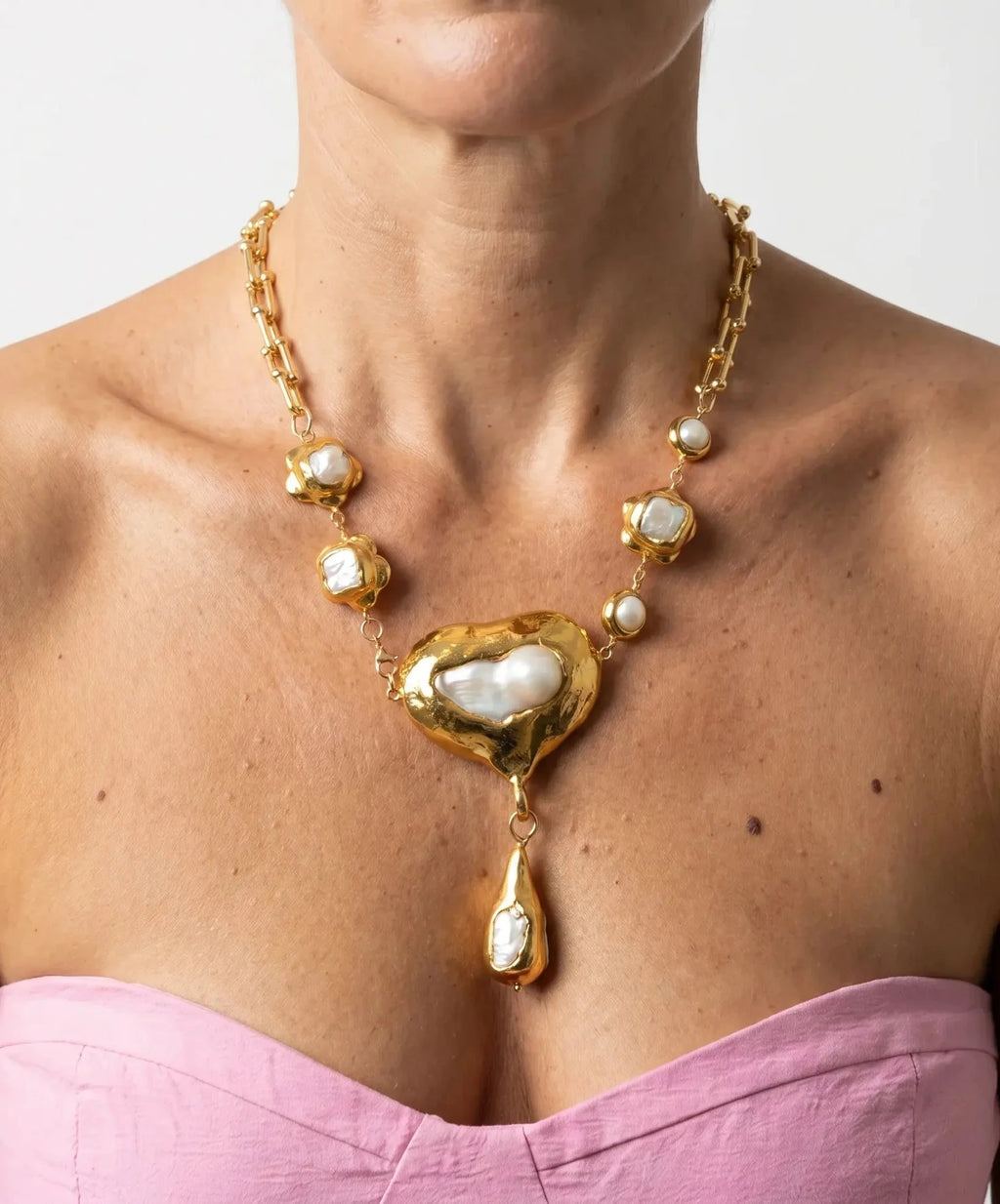 Royal freshwater pearl necklace