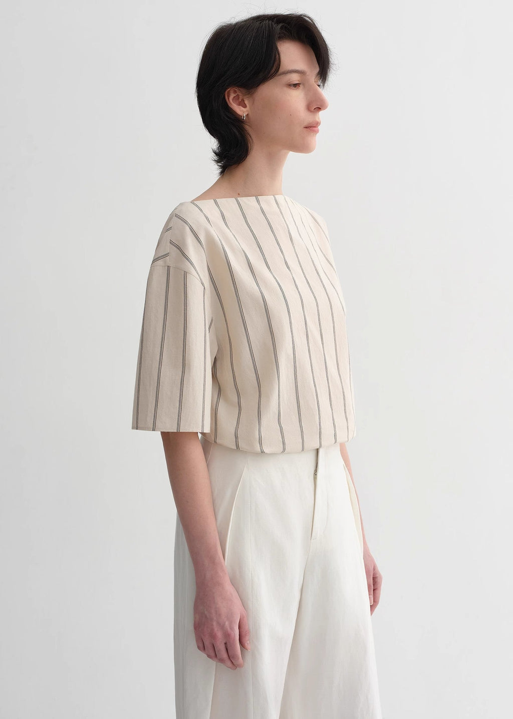 High-intelligence, relaxed, simple, high-quality, long-staple cotton, short-sleeved shirt for women