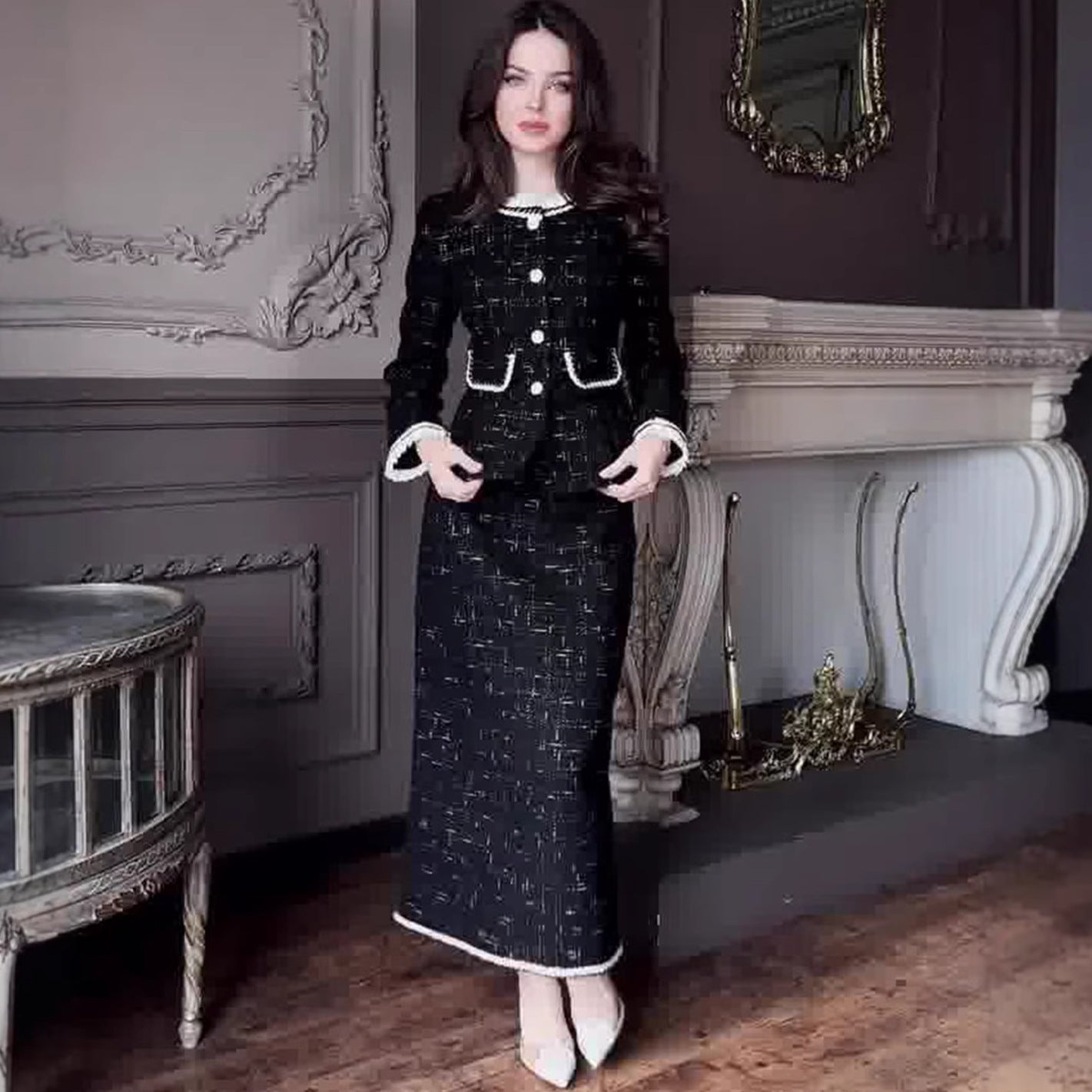 Fashionable  Chic Suit Set for Women Elegant Design Autumn/Winter Seasonal Wear