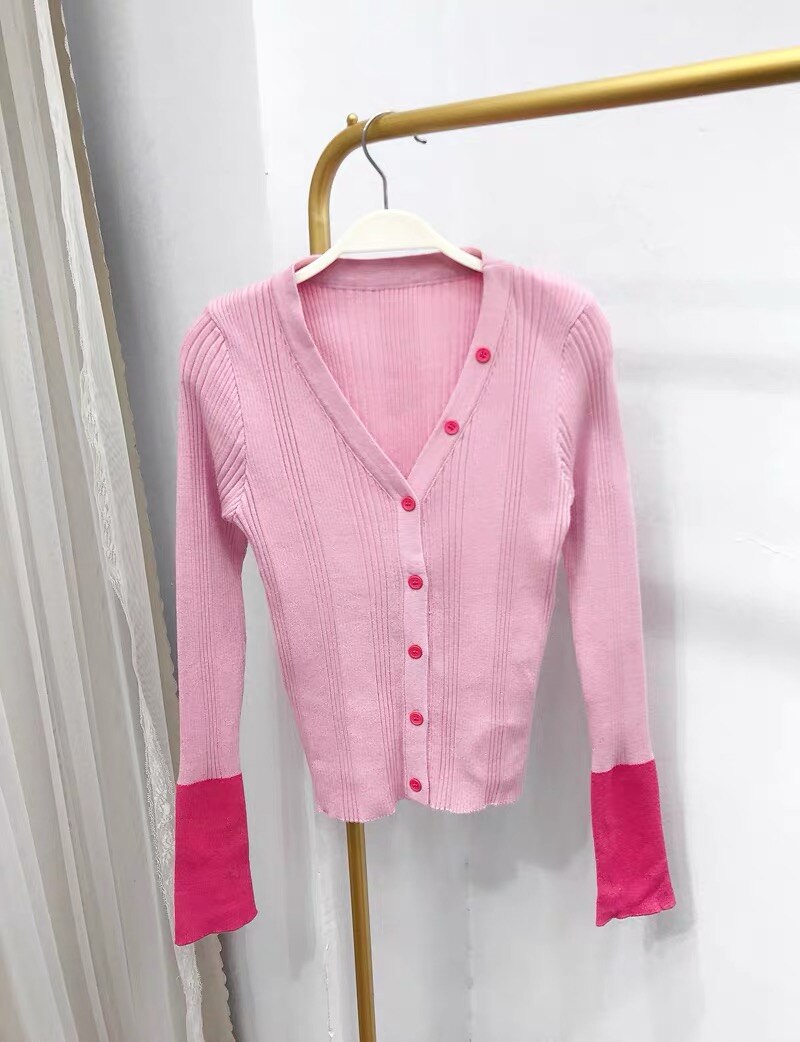Designer Stylish Pink Patchwork V-Neck Flare Sleeve Single Breasted Slimy Tops Cardigans Knitting Buttons Casual Fashion
