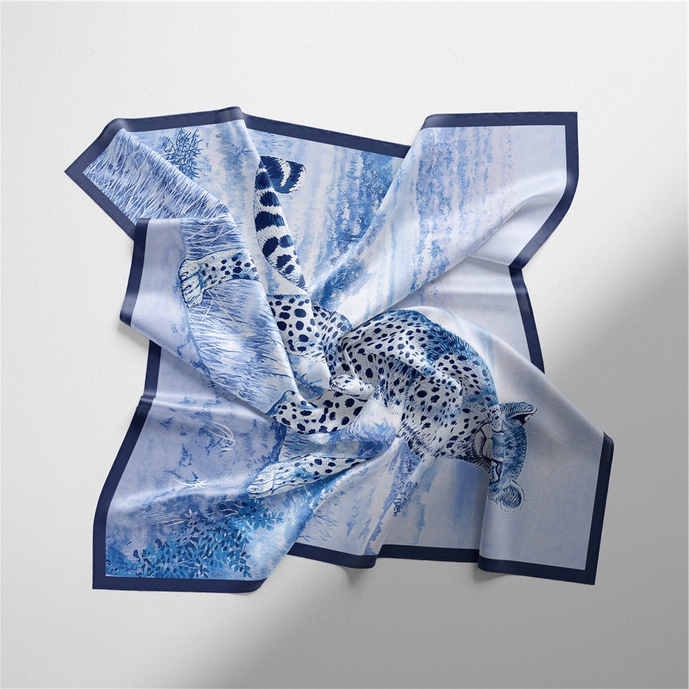 Printed mesh scarf