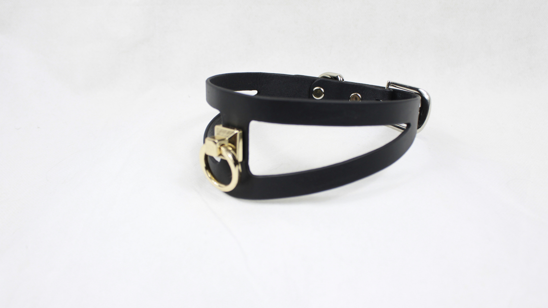 Black Leather BDSM Collar | Minimalist Gothic Submissive Collar