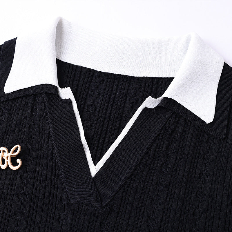 Chic Color-Blocked Slim Fit Knit Top for Women, Short Sleeve, Turn-Down Collar, Lightweight, Casual Black T-Shirt
