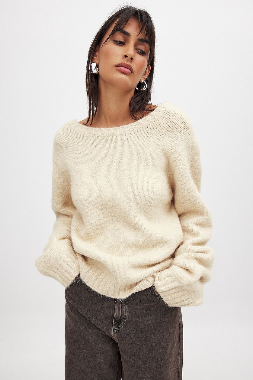 V-Cross Soft Sweater