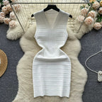 Summer new sleeveless knitted vest skirt with thin pleat design, light luxury, waist cinching, slim fit, hip hugging dress for women