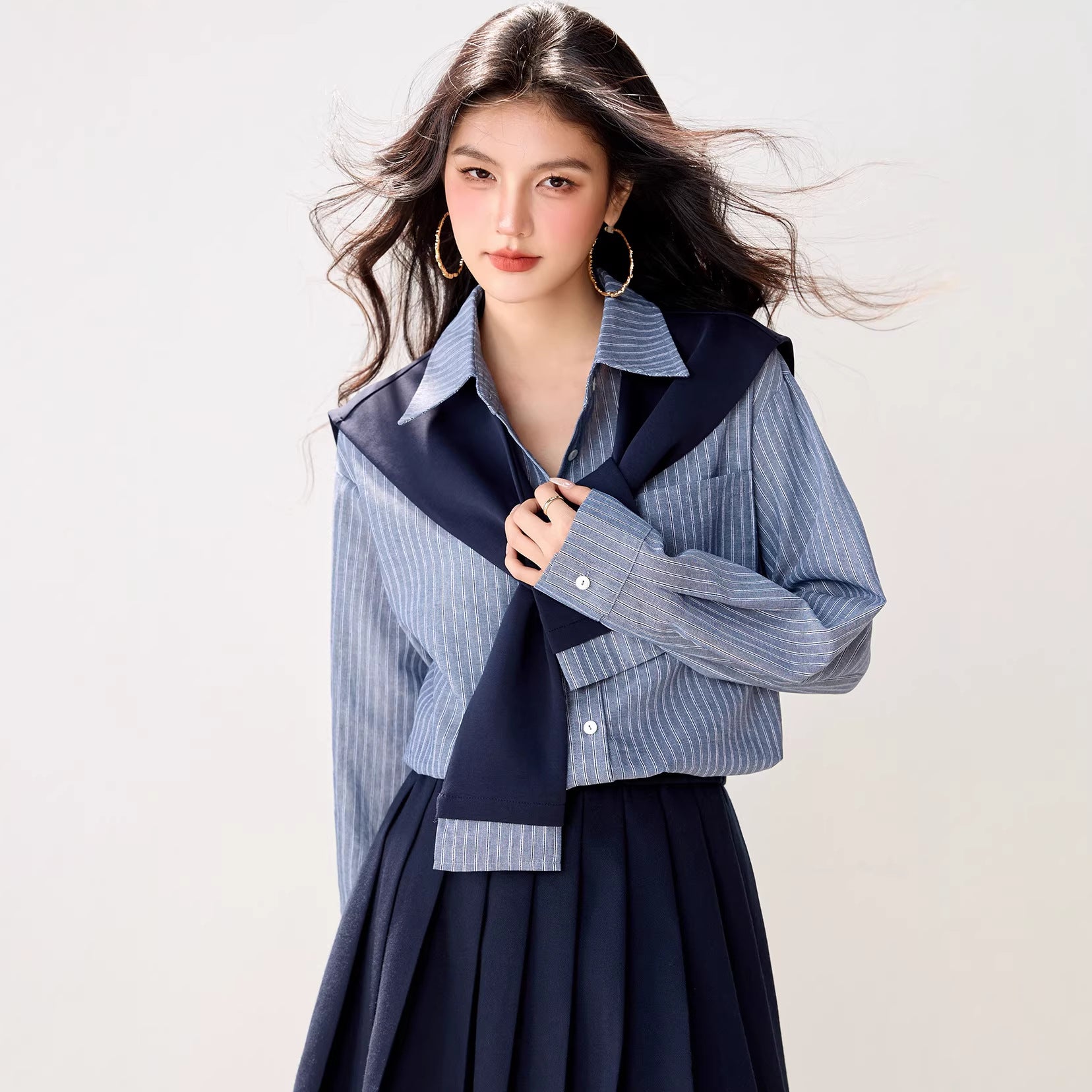 Graceful striped long-sleeve shirt for women, navy blue skirt, campus style two-piece set