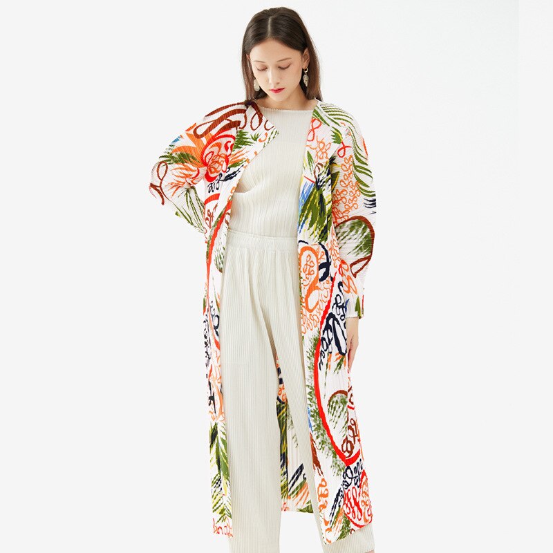 Miyake Designer Women's Pleated Fashion Coat Design Lapel Raglan Sleeves Trench Coat Loose Casual Mid Length Printed Coat