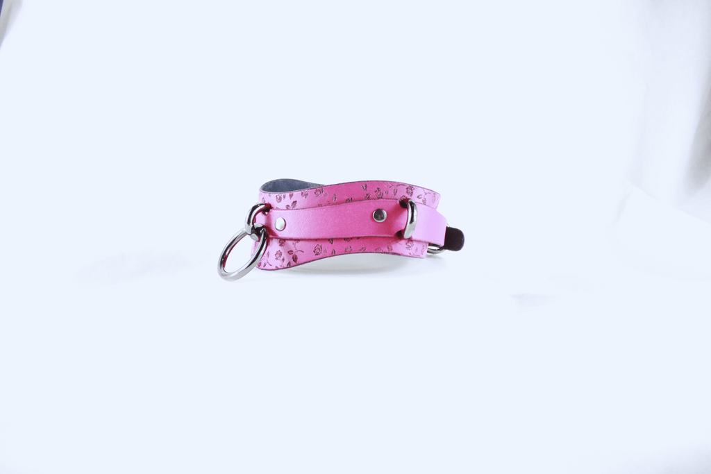 Rose Leather Submissive Collar – Discreet Day Collar for Sub Jewelry