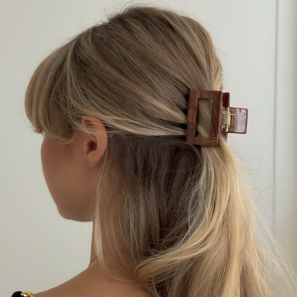 Ecofriendly Acetate Midi Clip - Chocolate