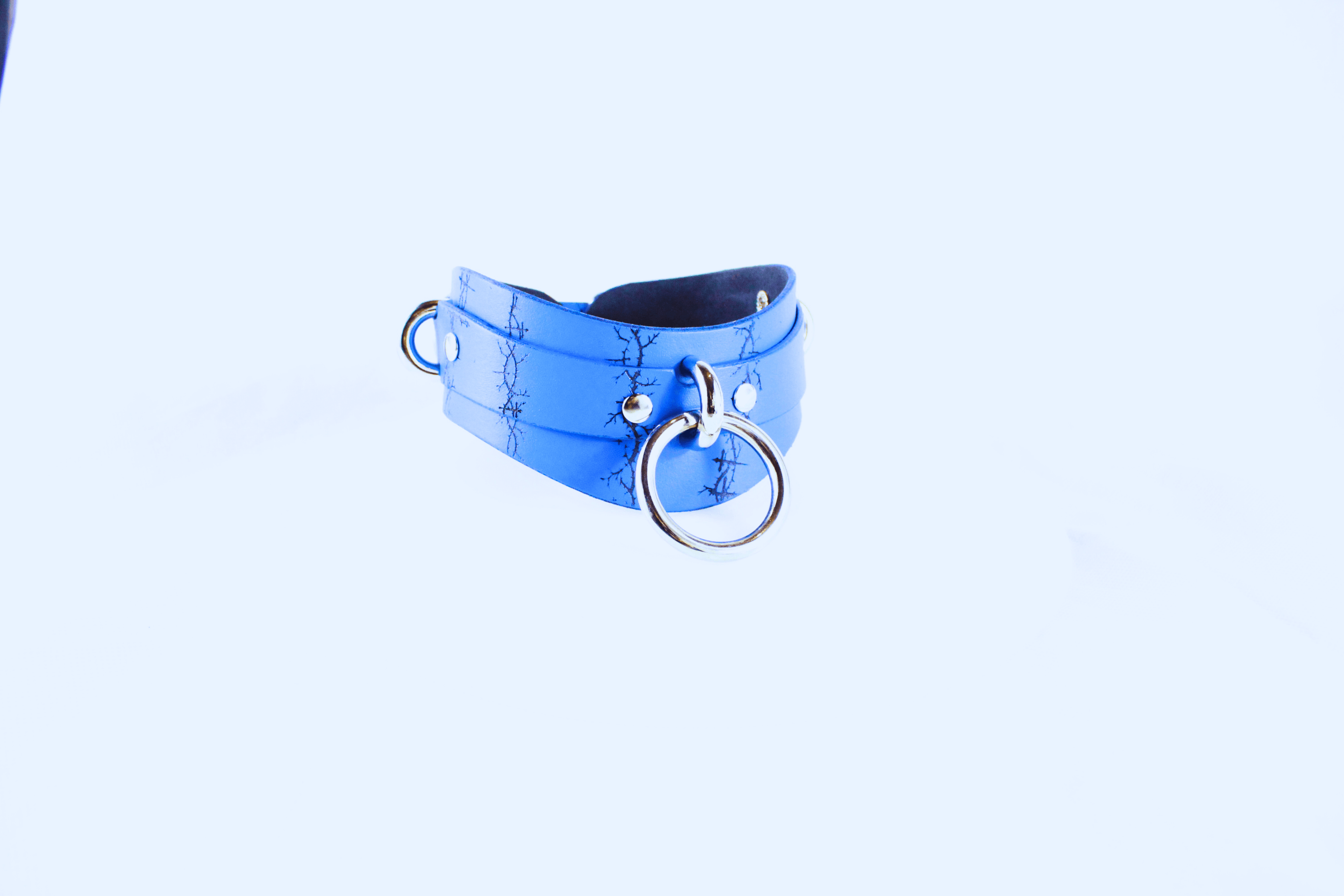 Barbed BDSM Collar – Blue Leather Submissive Collar with Rings