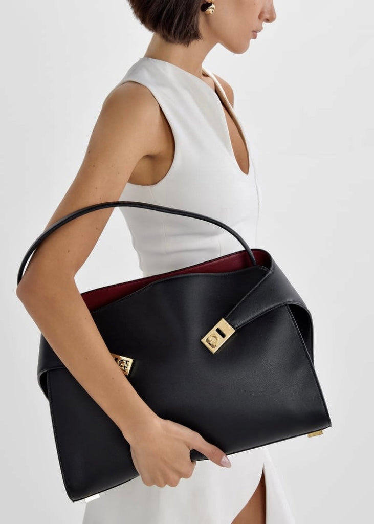 Hug Tote Bag