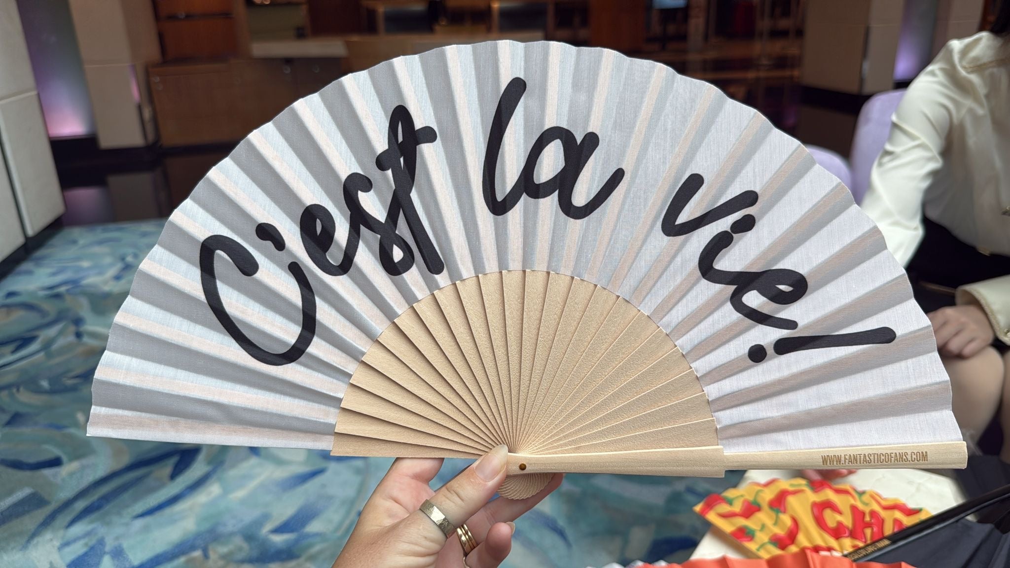 C'est La Vie Script 23cm fan