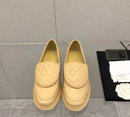 Genuine Leather Flat Loafers Women's Round Toe Metal Buckle Decor Deep Mouth All Match Single Shoes Ladies Spring Walking Shoes