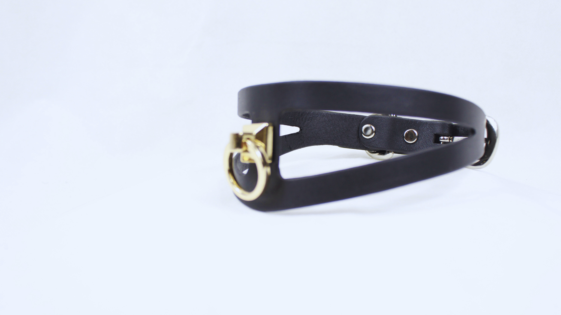 Black Leather BDSM Collar | Minimalist Gothic Submissive Collar