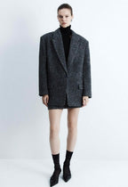Flip collar woolen coat