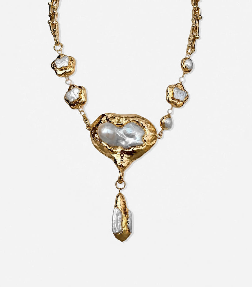 Royal freshwater pearl necklace