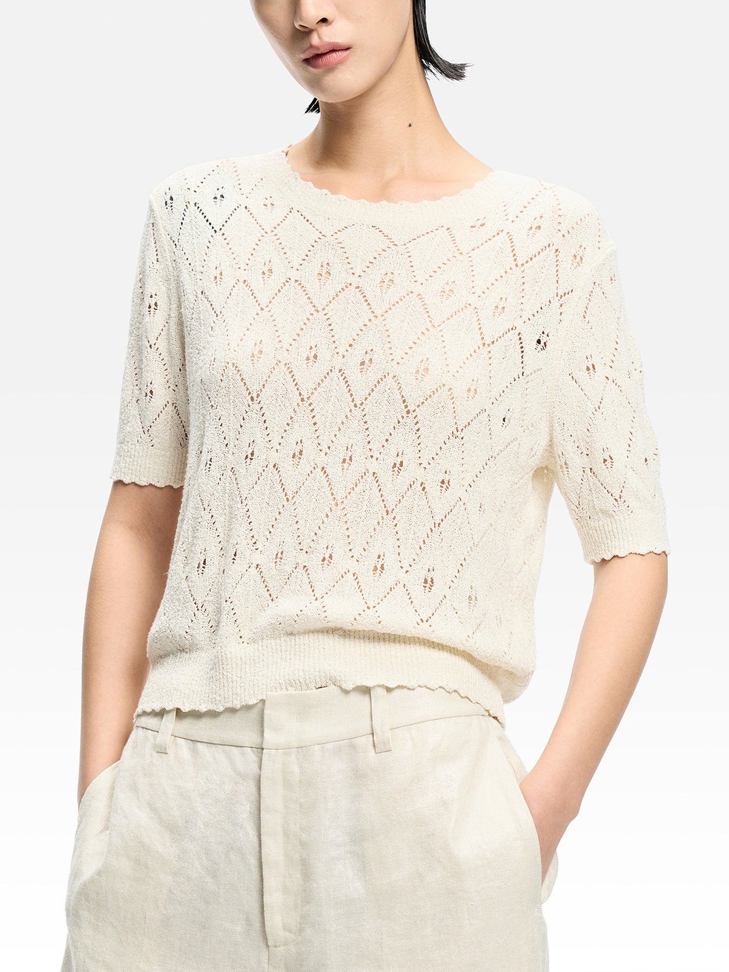 Elegant White Hollow Knit Short Sleeve Top for Women, Fashionable Lightweight and Breathable T-Shirt