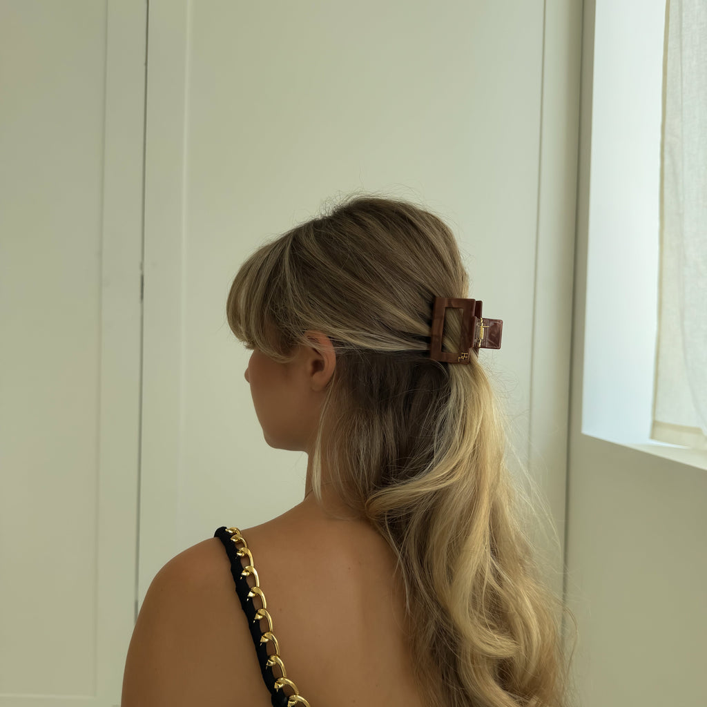 Ecofriendly Acetate Midi Clip - Chocolate
