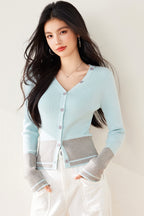 Elegant Pattern Knitted Cardigan for Women, V-Neck Design, Slim Fit Long Sleeve Top