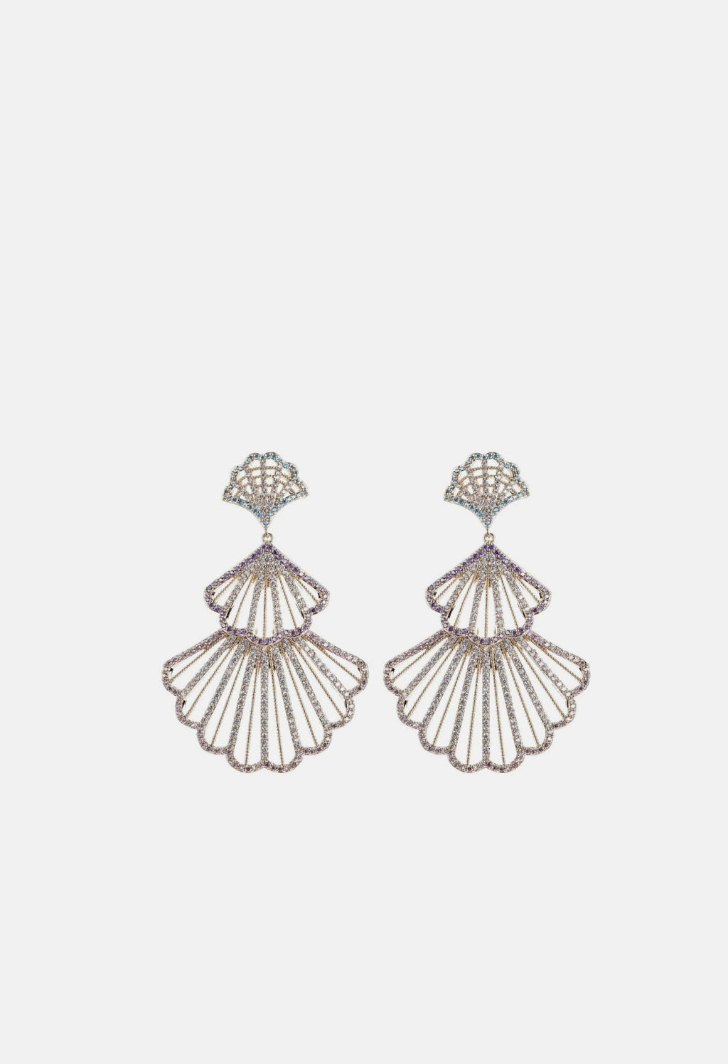 Fan-shaped earrings