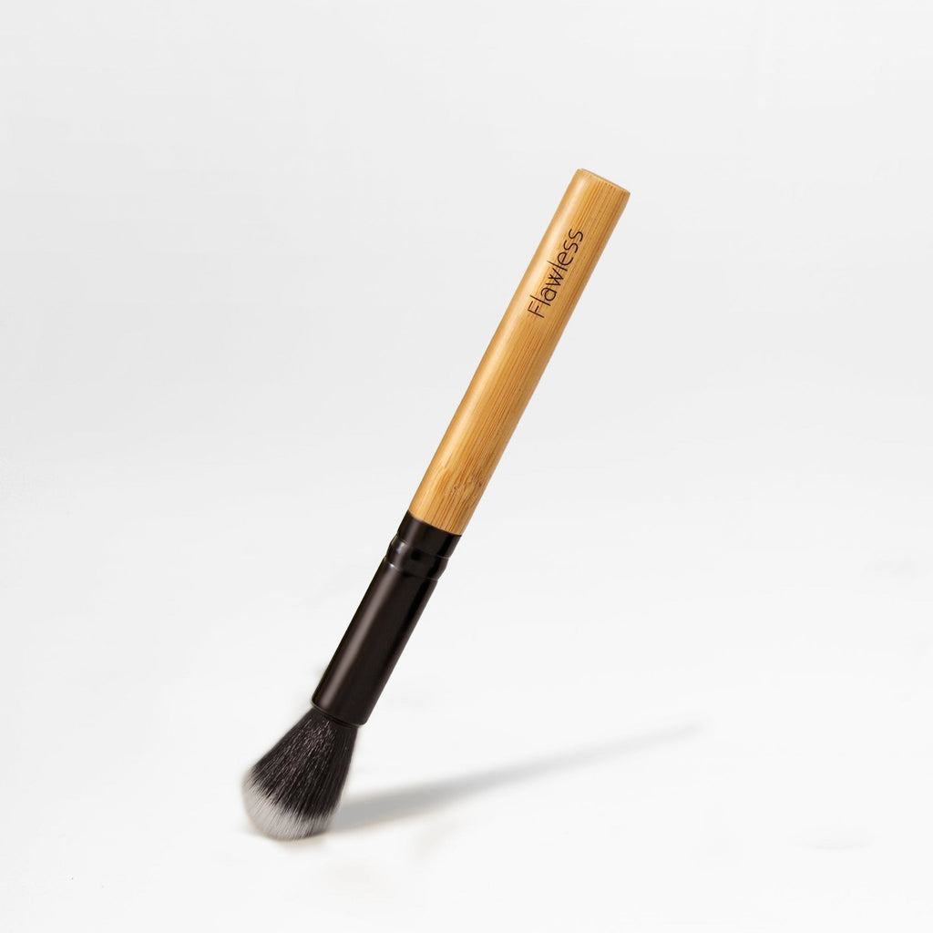 Flawless Highlighter Brush - Eco-friendly & Vegan