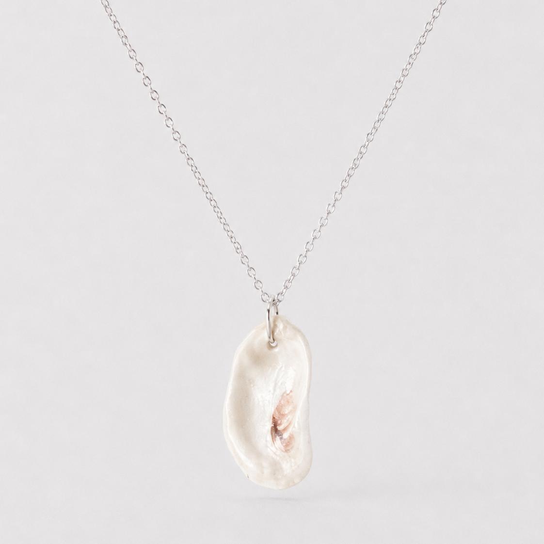 Wren Pendant Necklace