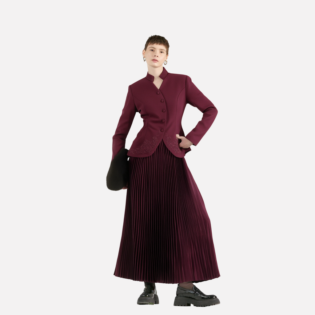 Two piece set of three-dimensional embroidery design jacket with high waist and pleated skirt