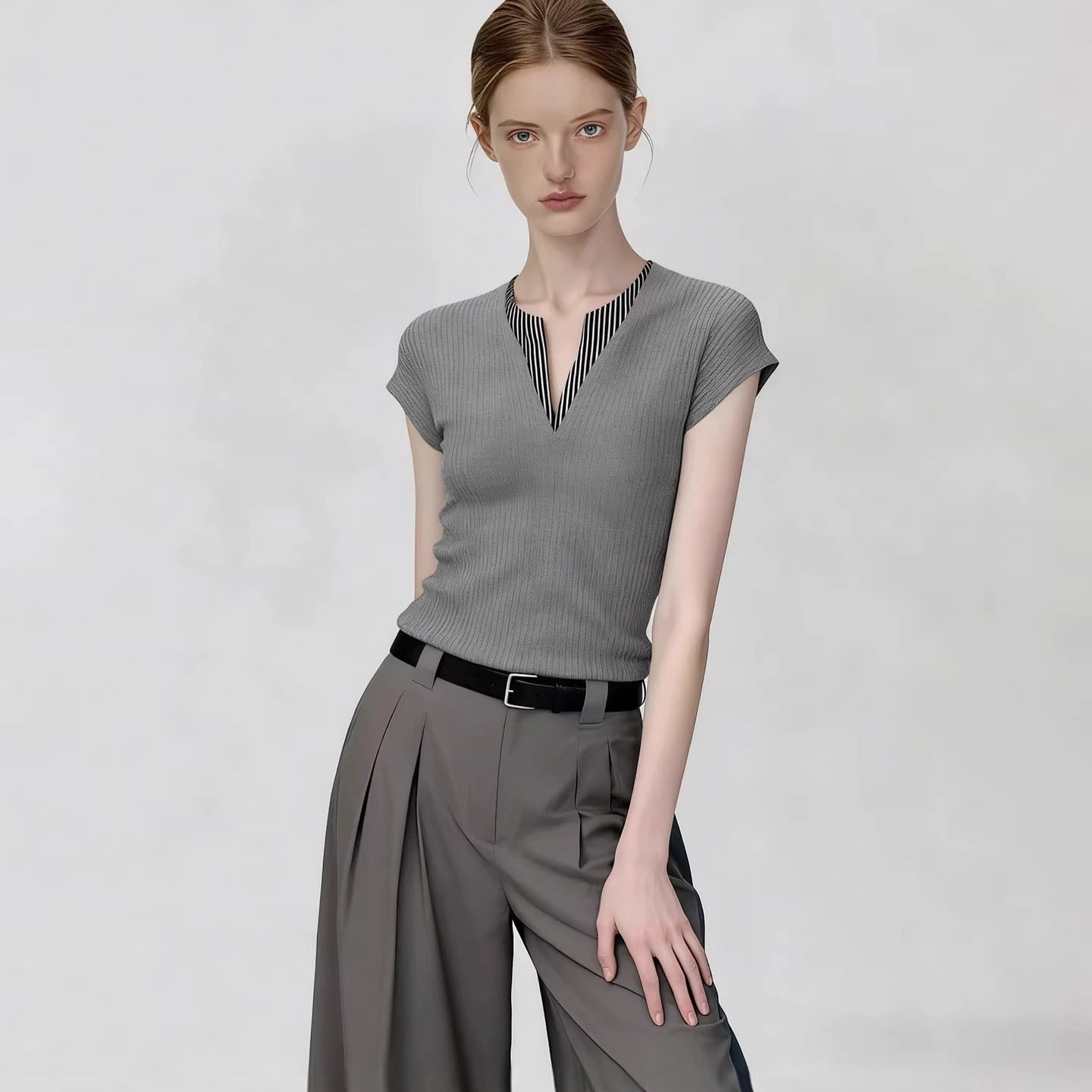 Short Sleeve T-Shirt Versatile Slim Fit  Gray V-Neck Sexy Knit Top