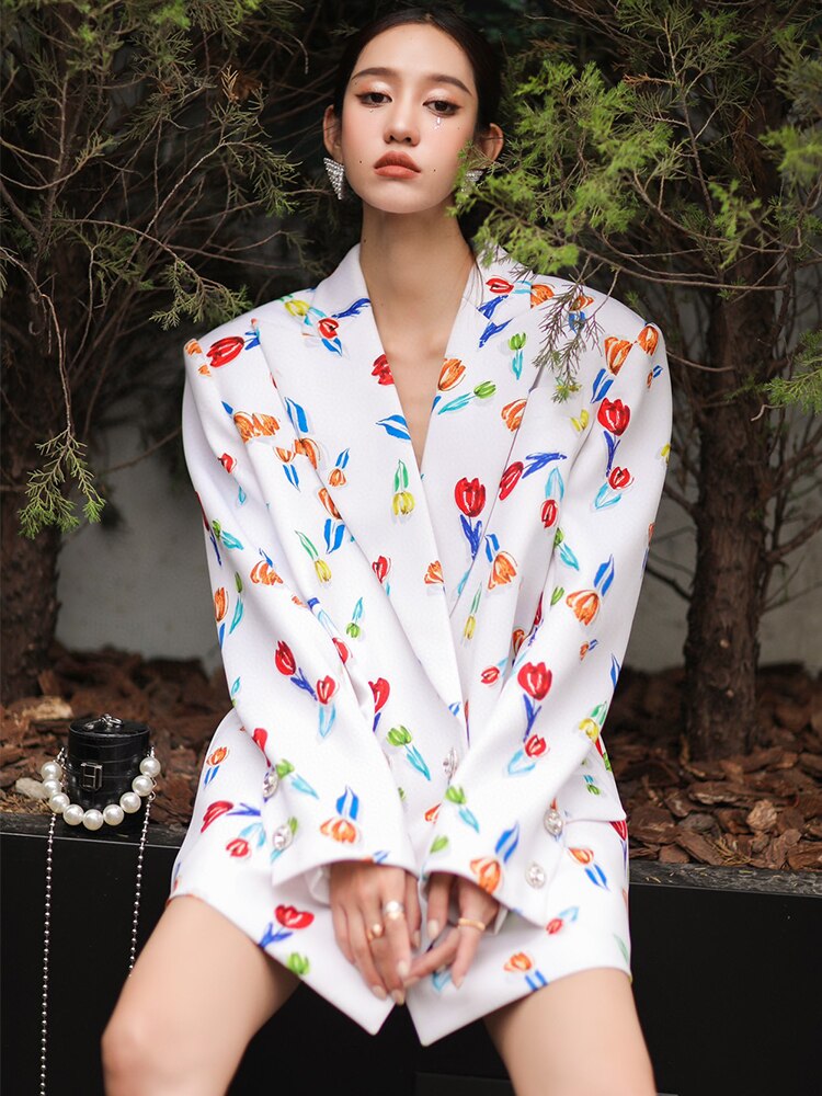 Runway Designer Women Loose Blazers White Hit Color Flower Printed Crystal Buttons Femme Jacket Large Size Outfit