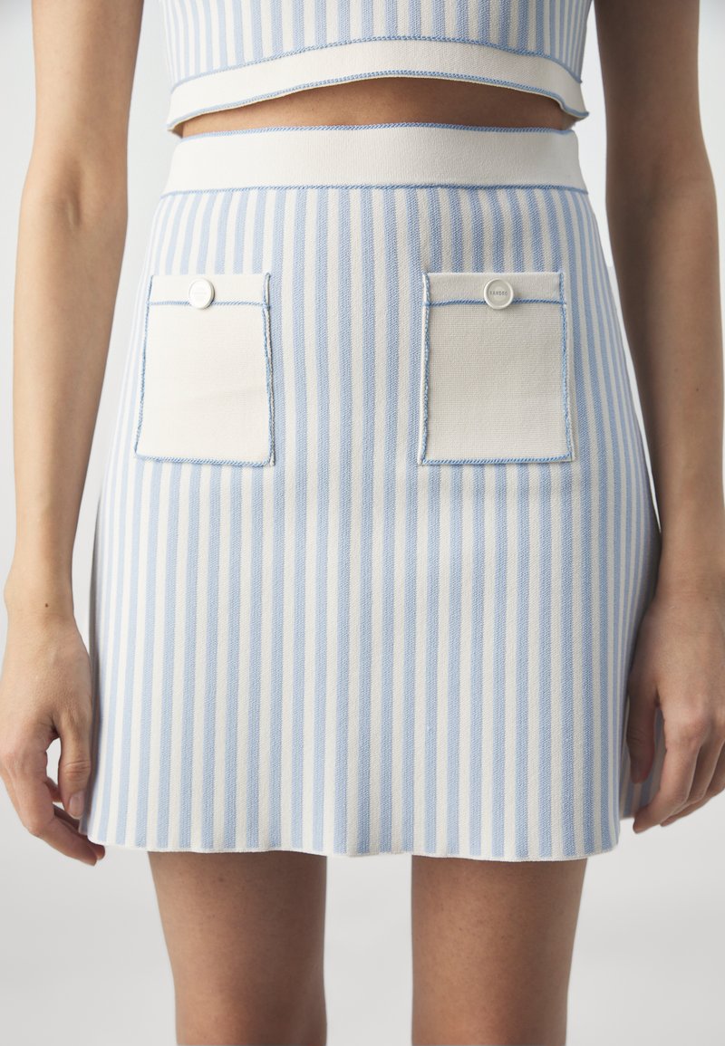 Striped knitted set