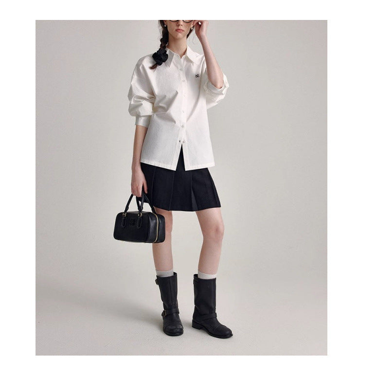 Spring New Embroidered White Shirt with Women's Back Buckle Design, niche and versatile for layering and commuting