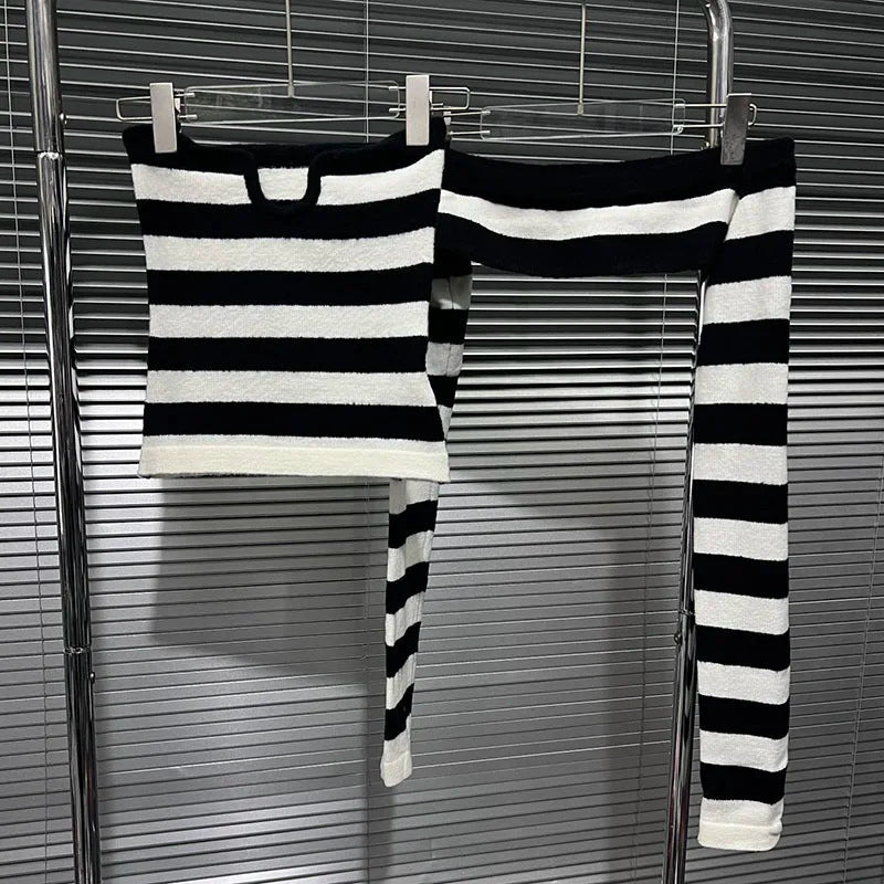 Color blocking striped sexy one shoulder knitted sweater for women spicy girl off shoulder slim fit long sleeved sweater