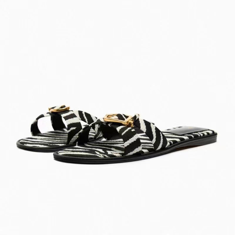 Women's Slippers Sandals Woman Flat Sandals Casual Round toe Luxury Slipper