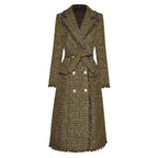 Golden plaid medium to long-length trench coat with a sense of design