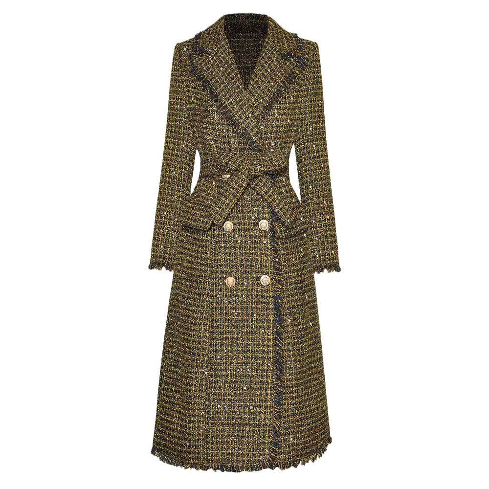 Golden plaid medium to long-length trench coat with a sense of design