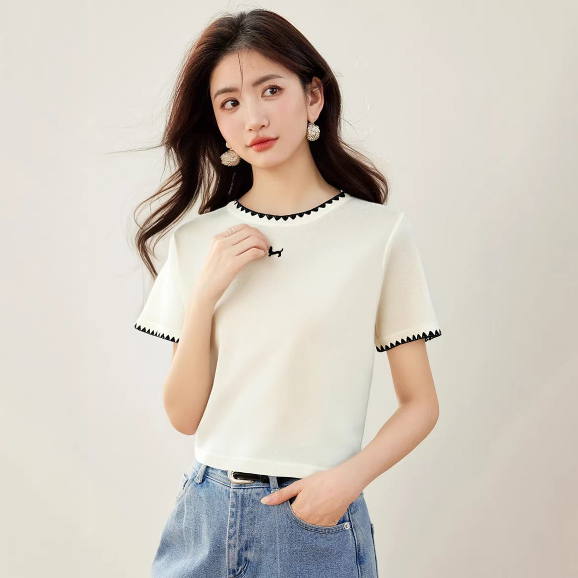 Ruffled Collar Color-Blocked Short Sleeve T-Shirt for WomenRegular Shoulder Waist-Cinching, Ideal for Petite Figures