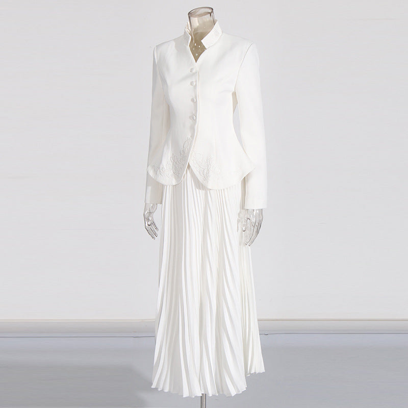 Two piece set of three-dimensional embroidery design jacket with high waist and pleated skirt
