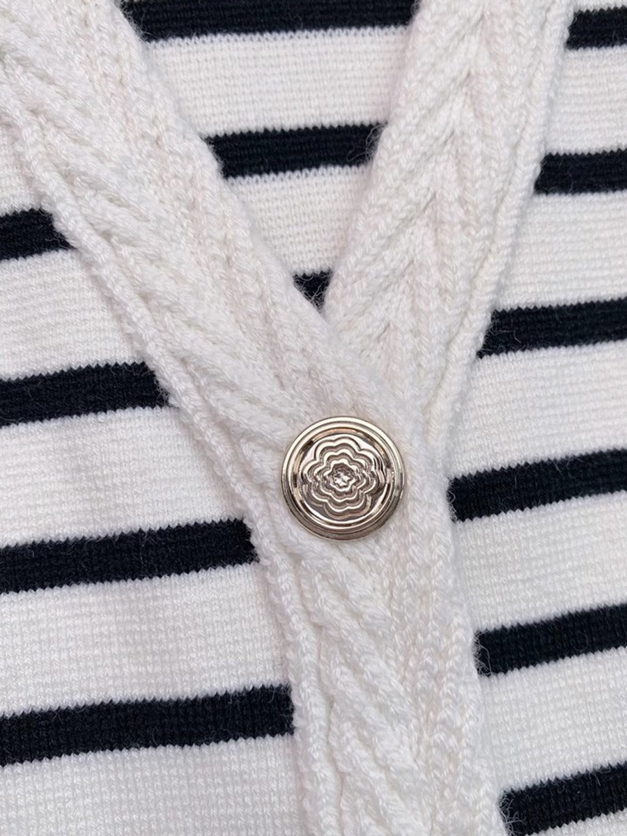 Striped knit vest+A-line skirt V-neck patchwork short top