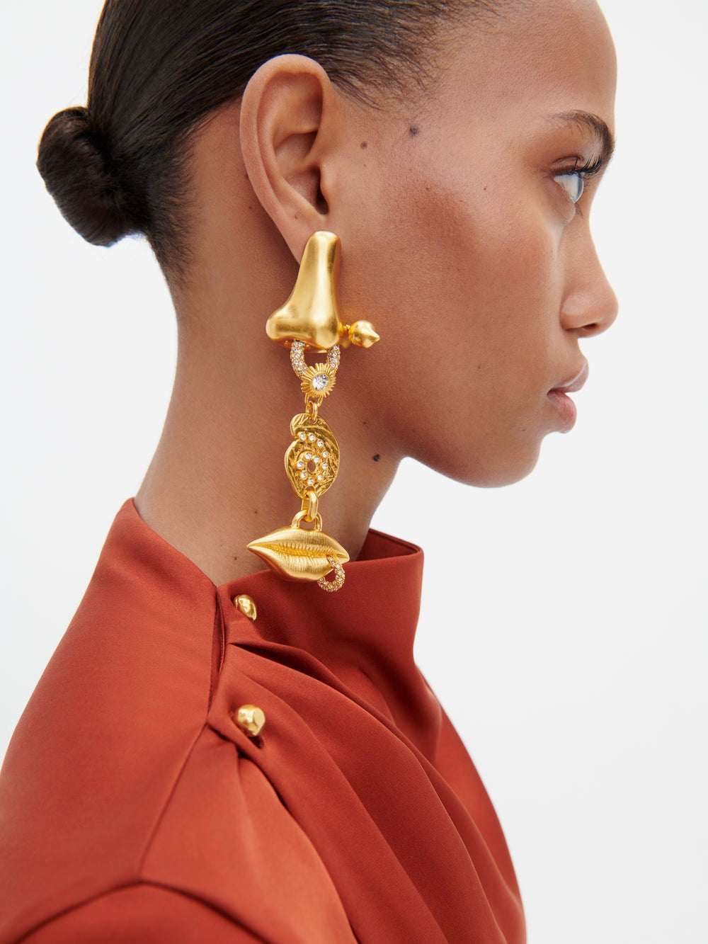 Retro asymmetrical earrings
