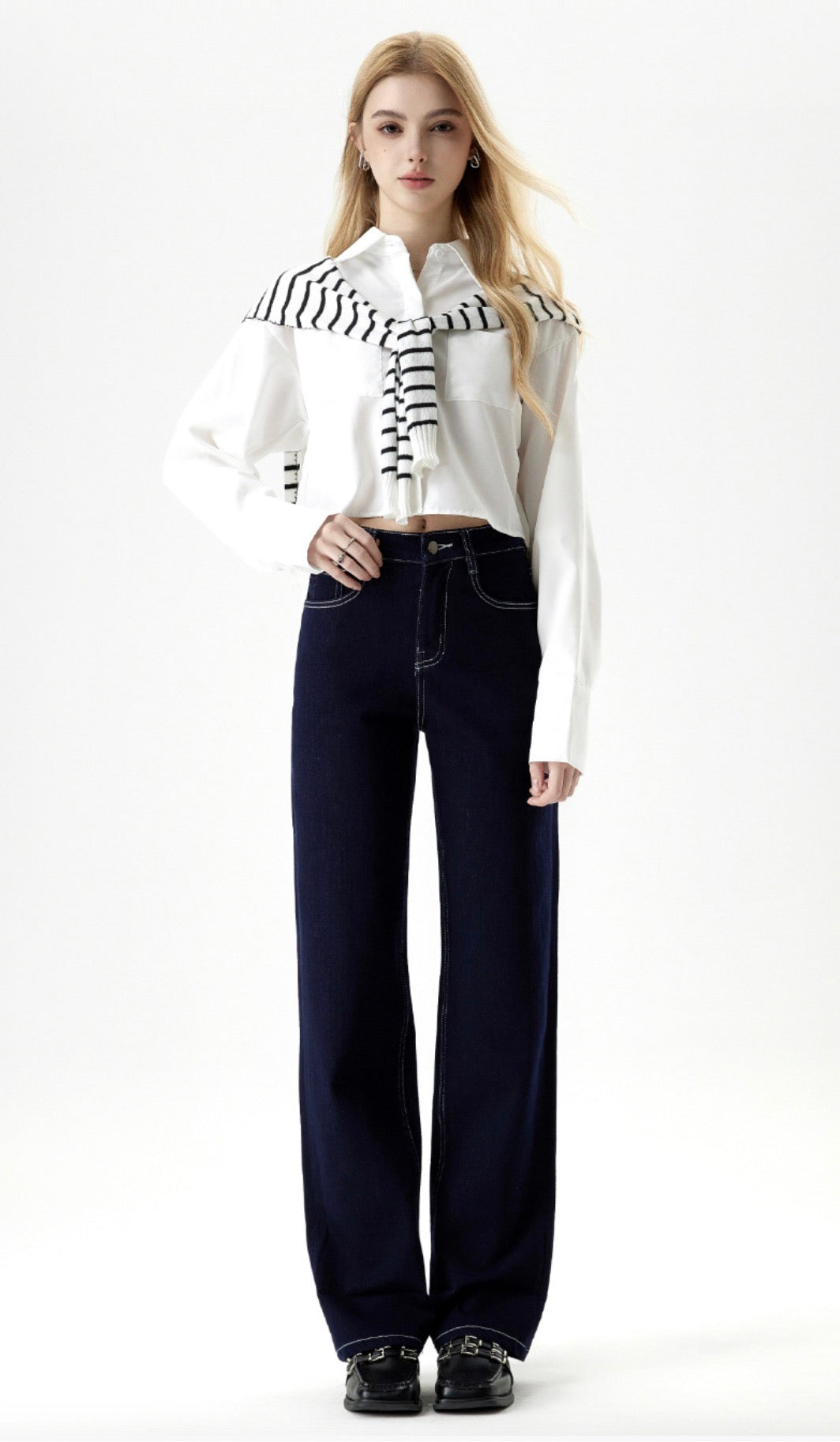 Wide-leg Jeans