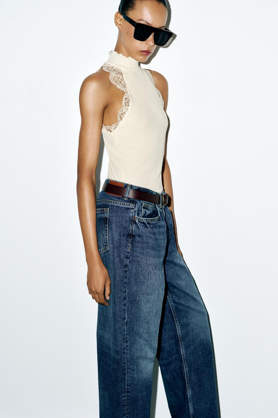 Versatile lace ribbed T-shirt
