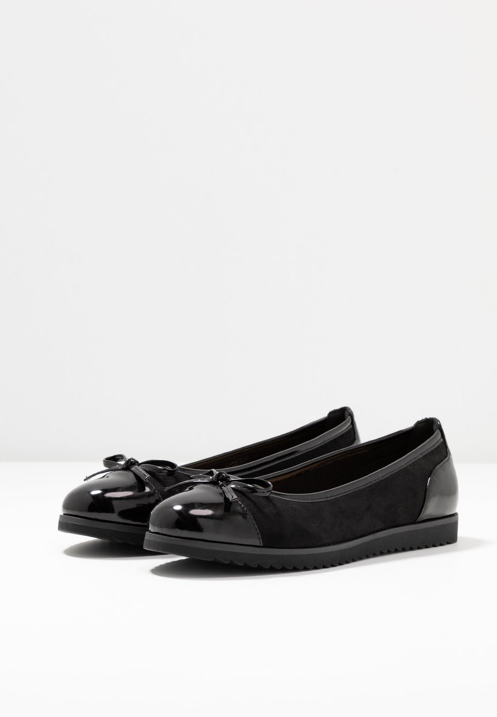 French bow ballerinas