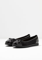 French bow ballerinas