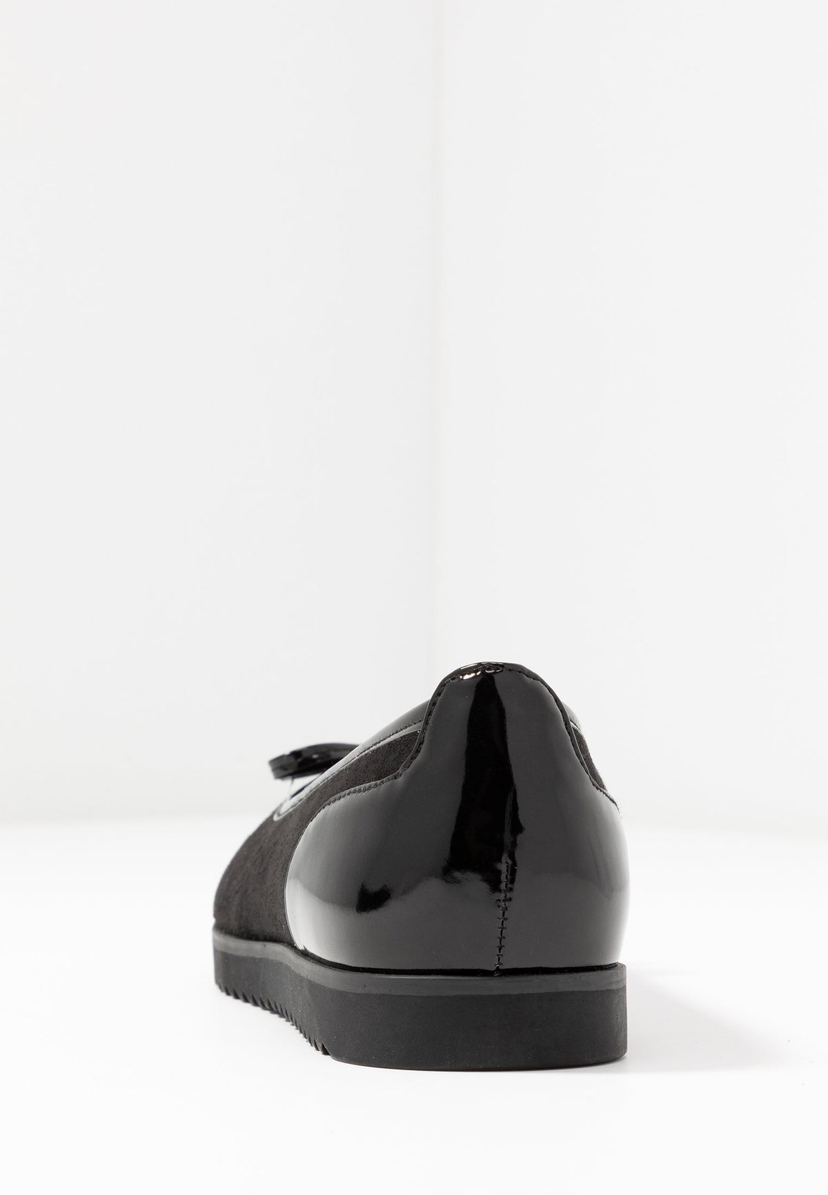 French bow ballerinas
